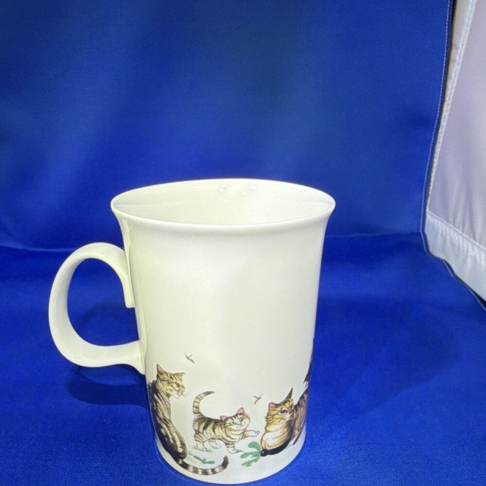 Dunoon Alley Cats Mug Cherry Denman Fine Bone China England Cats & Water Pump